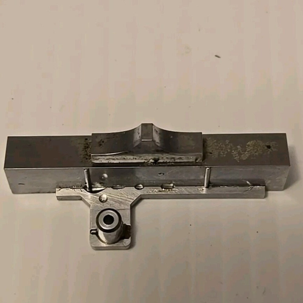 TECHNICS SL-Q350 TURNTABLE - Oem Repeat‎ Button / Lever- PARTING OUT